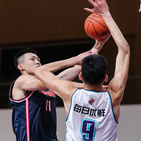 爱游戏全站-赛地聚焦——社区盾赛后热度飙升，犹他爵士迎来里程碑，媒体盛赞，阵容厚度经受考验的简单介绍