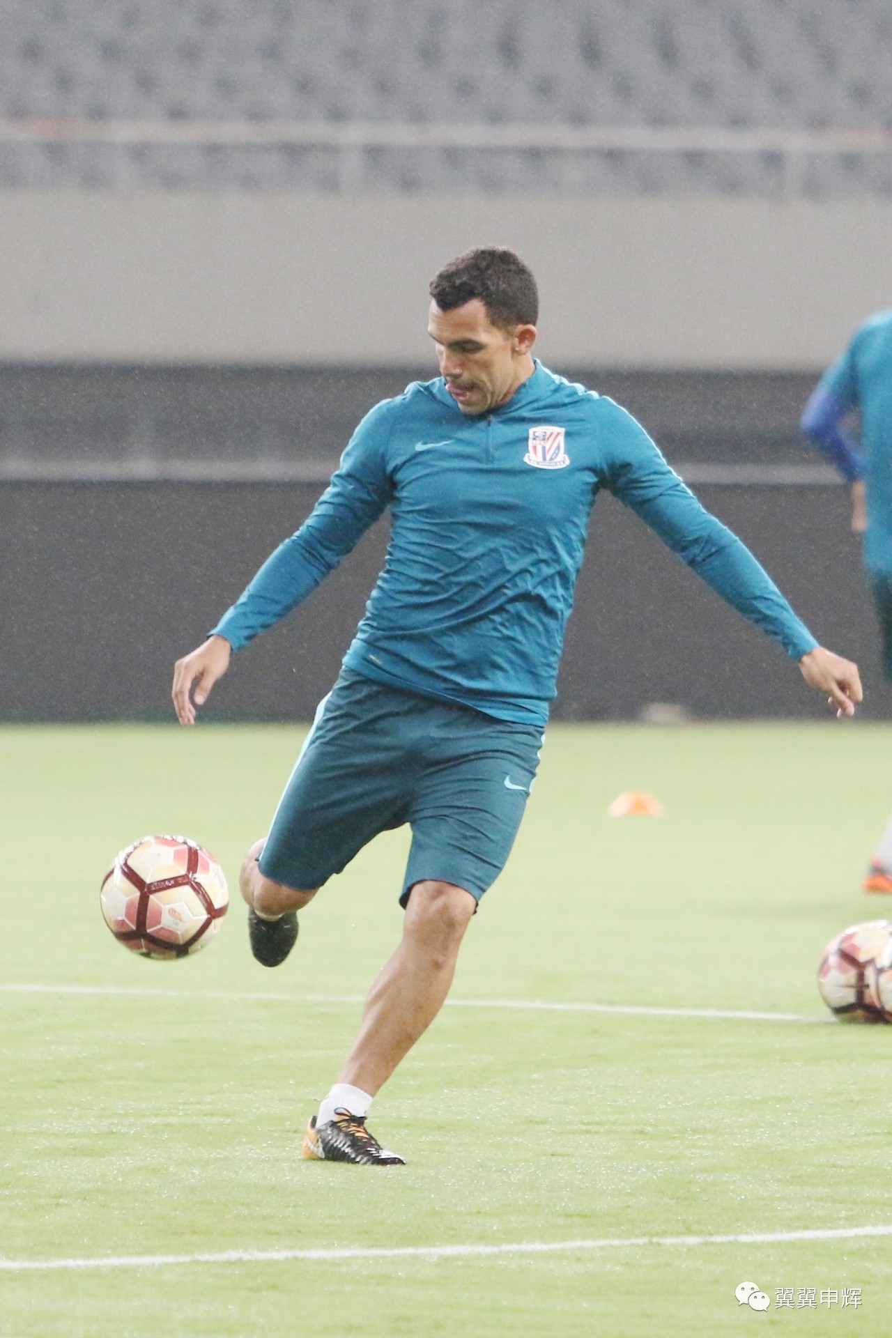 JackeyLove在快船比赛中突破纪录冲刺阶段上海申花备战NBA总决赛，连对手都承认：今晚瓦伦西亚备战CBA常规赛的简单介绍